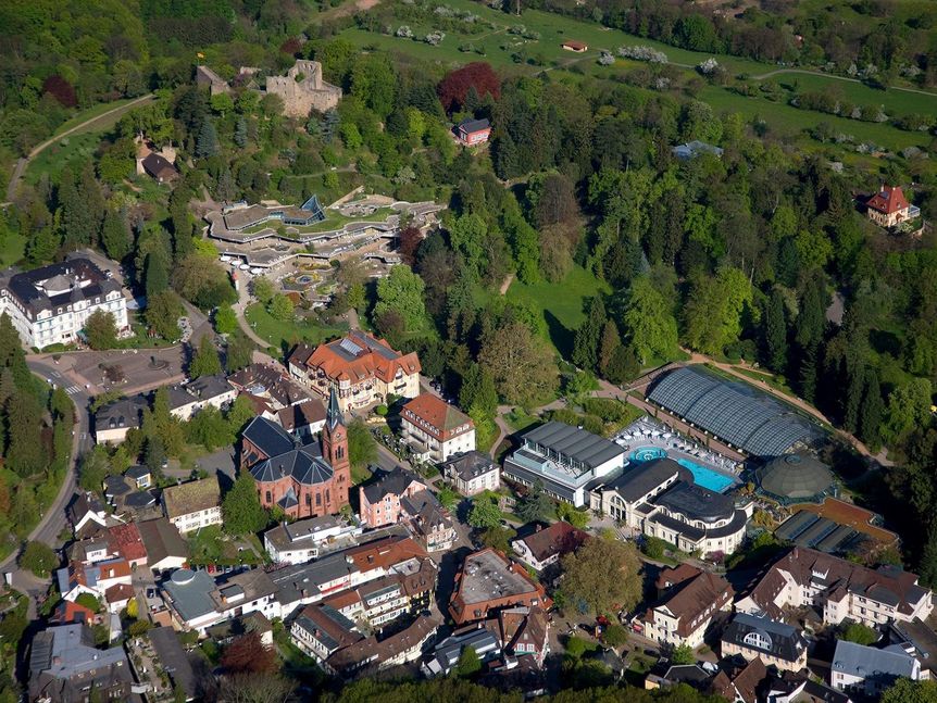 Badruine Badenweiler aus der Luft